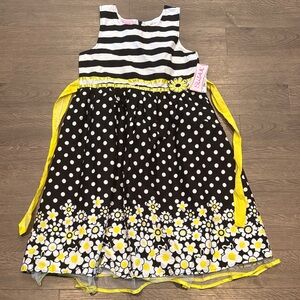 SWAK Black & White floral Dress with Yellow Floral Trim Sz 14 new